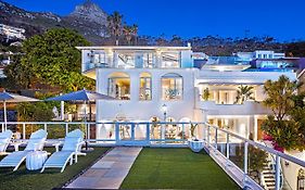 Clifton Yolo Spaces - Clifton Sea View Apartments